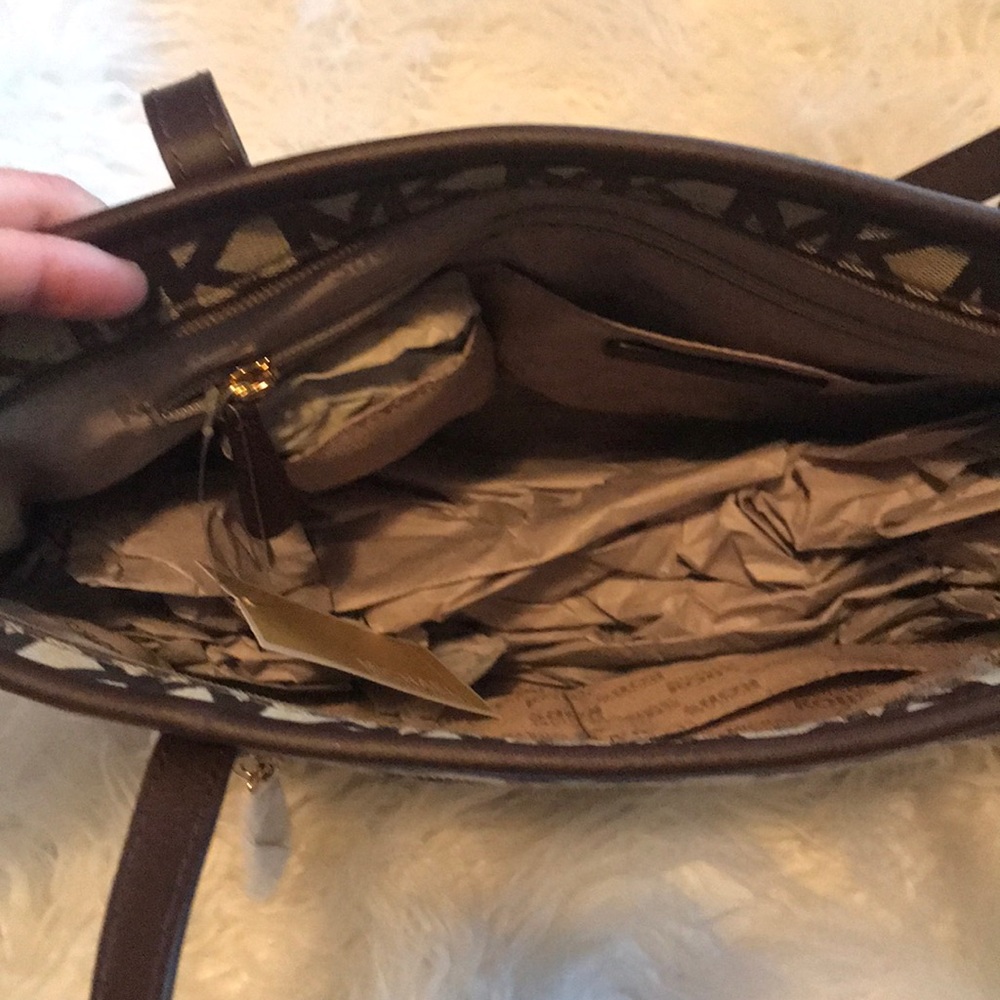 Brand new Michael Kors bag - Picture 2 of 4
